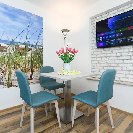 Apartment Haus Strandkorb Mit Fruehstuecksoption Bensersiel