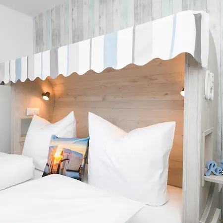 Haus Strandkorb - Poolnaehe - Garten - Tischtennis *