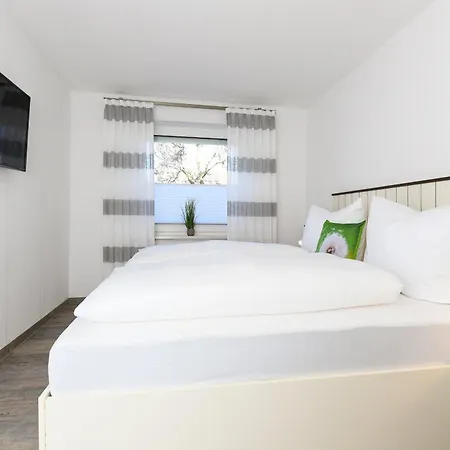 Haus Strandkorb Mit Fruehstuecksoption Apartment *