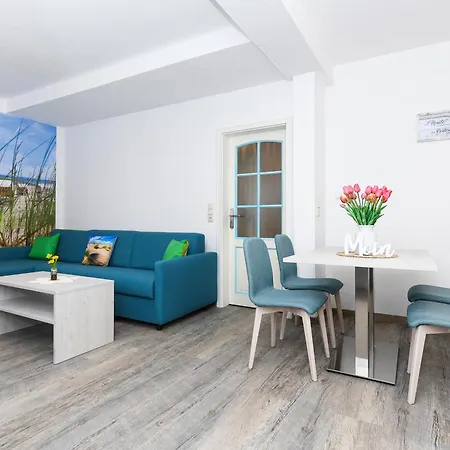 Haus Strandkorb - Poolnaehe - Garten - Tischtennis * Bensersiel