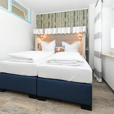 Haus Strandkorb - Poolnaehe - Garten - Tischtennis *