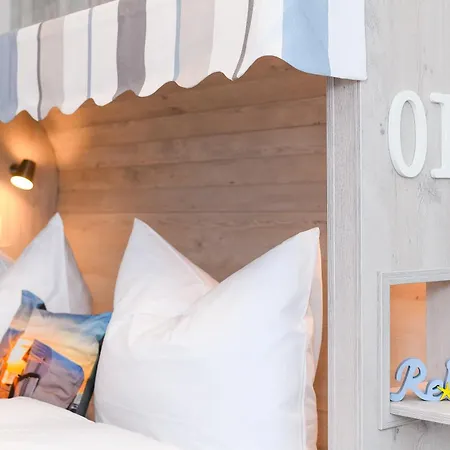 Haus Strandkorb - Poolnaehe - Garten - Tischtennis Daire Bensersiel