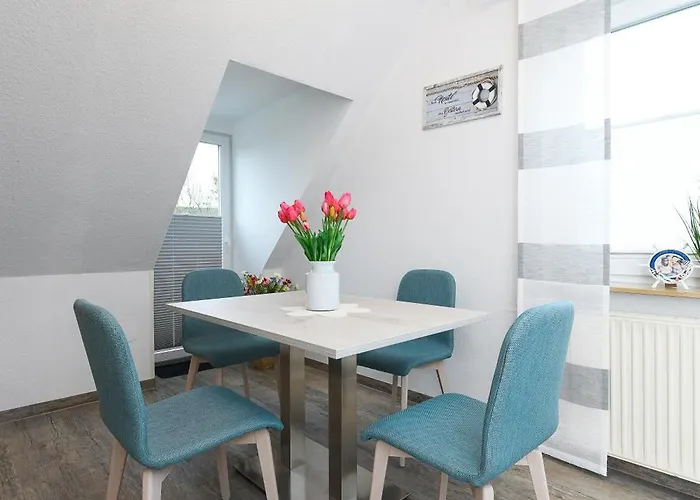 アパート Haus Strandkorb - Poolnaehe - Garten - Tischtennis ベンサージール