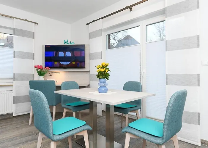 アパート Haus Strandkorb - Poolnaehe - Garten - Tischtennis ベンサージール